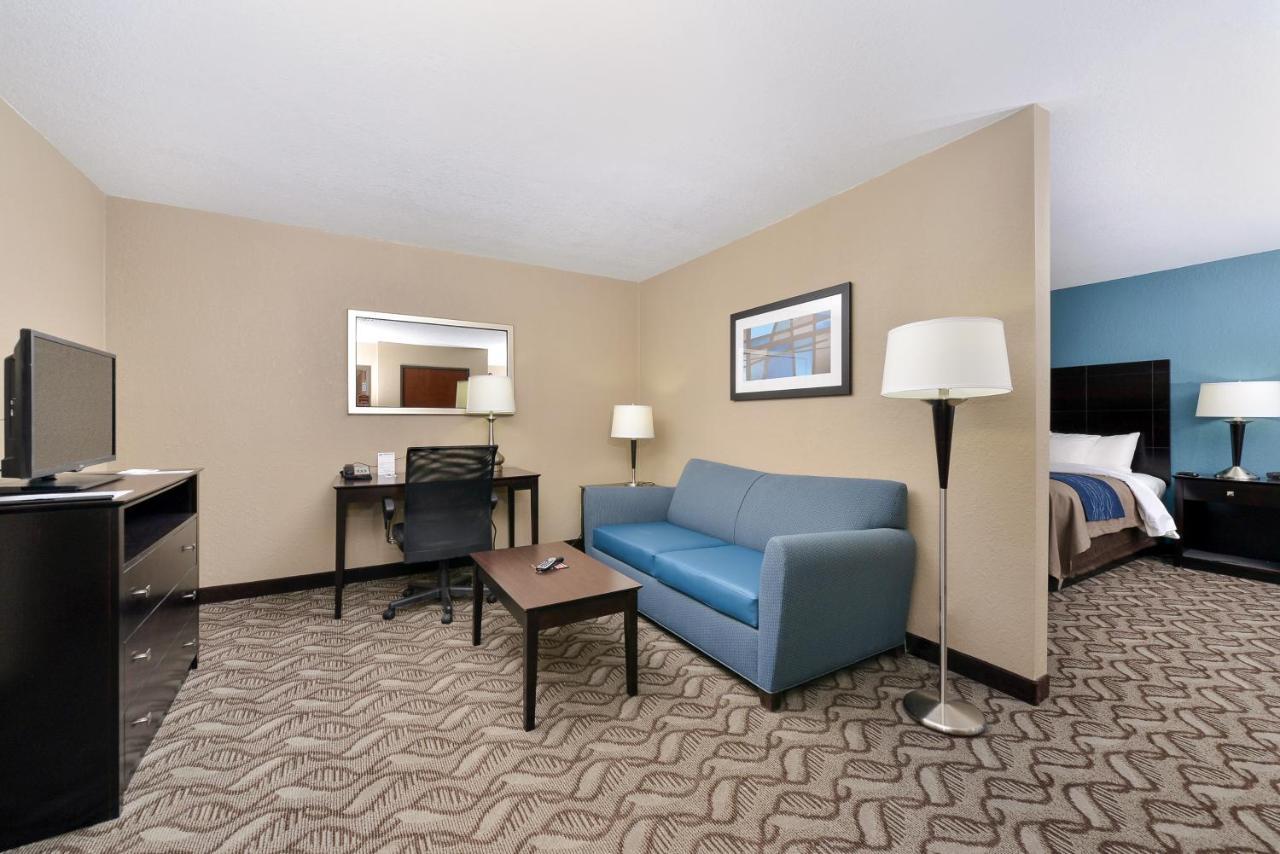 Comfort & I-55 Hotel 2*