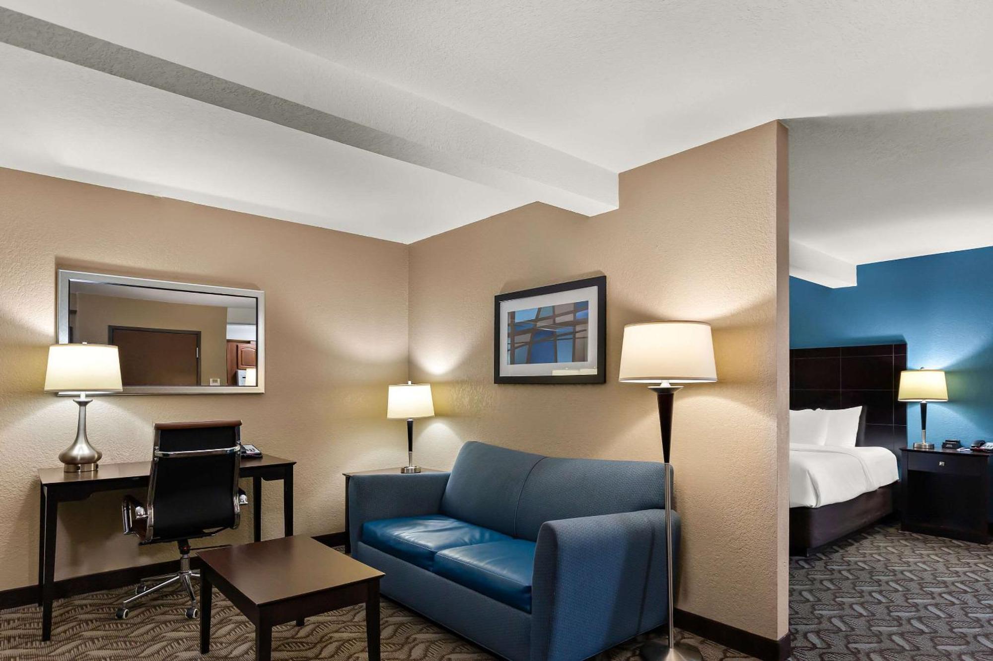 Comfort & I-55 Springfield