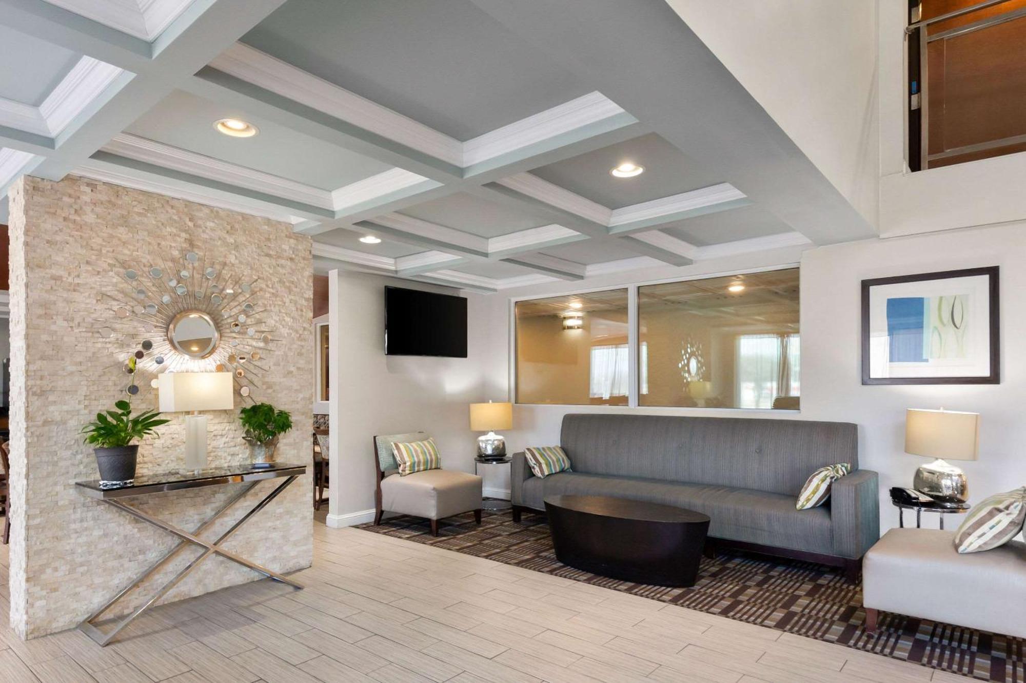 Hotel Comfort & I-55