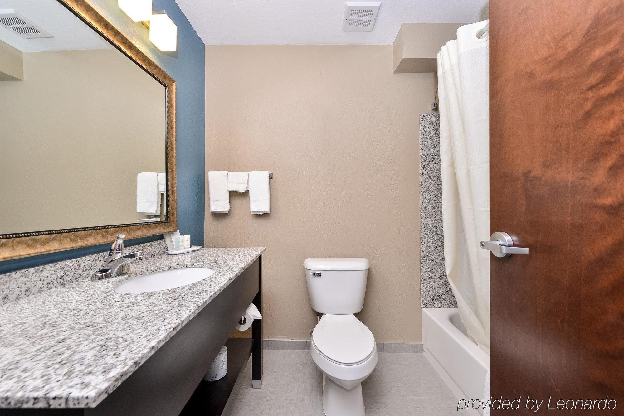 Hotel Comfort & I-55 Springfield